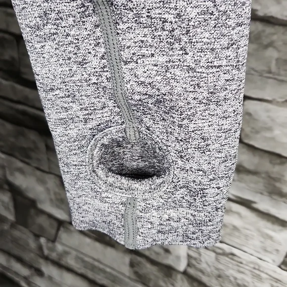 Arise by Echt Crop Sealmess - Picture 4 of 6